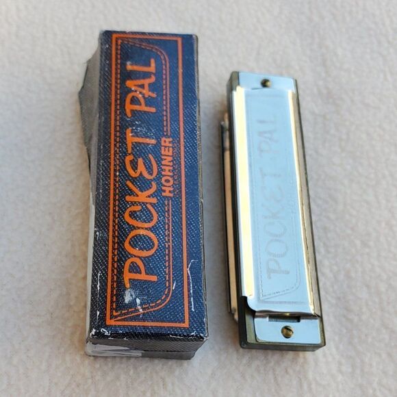 Hohner Pocket Pal Harmonica - Picture 9 of 14